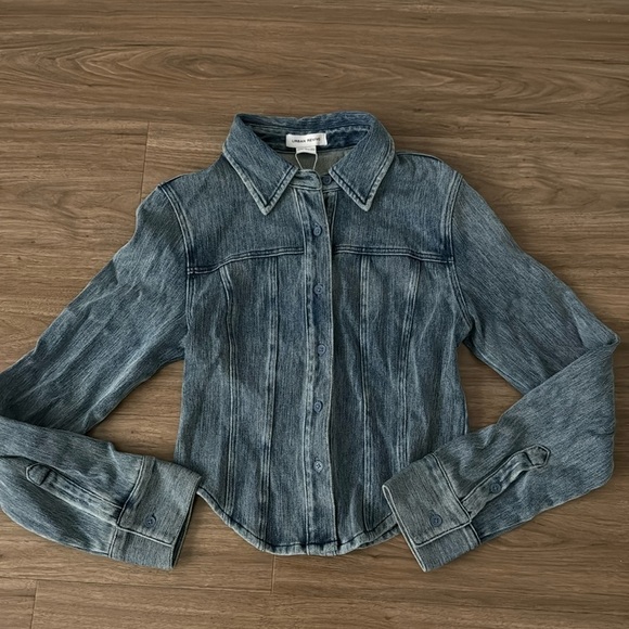 Urban Revivo Button Up Skinny Denim Shirt - Picture 2 of 4